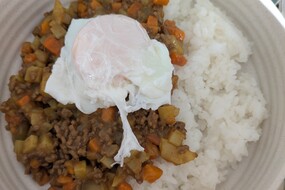 ドライカレー